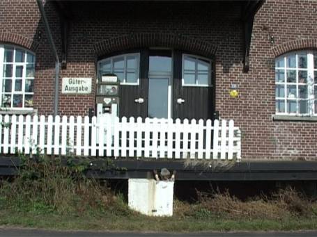 Goch-Hassum : Der Bolderwagen - Bahnhof